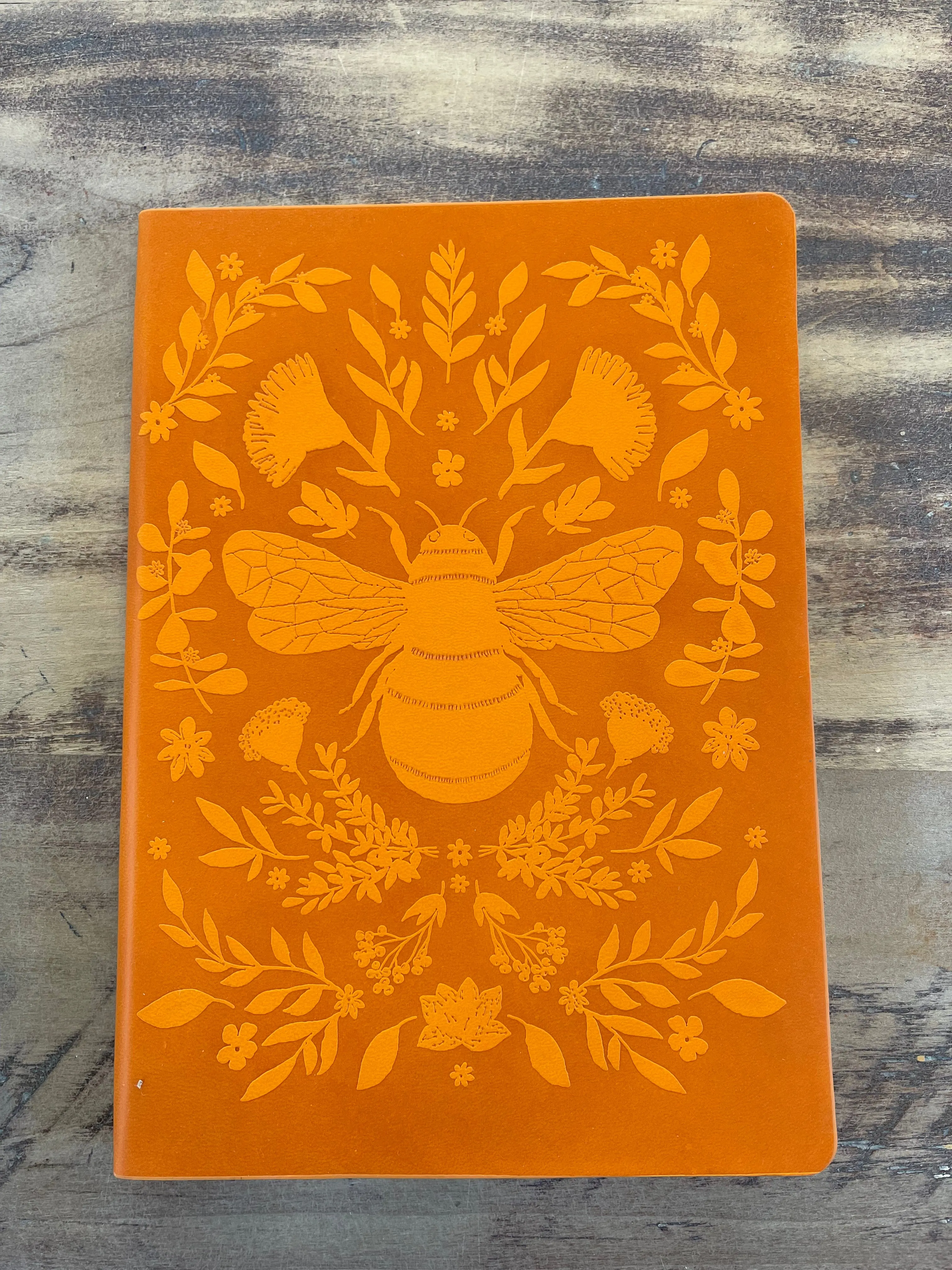 Artisan Art Jade Mosinski: Bee Journal