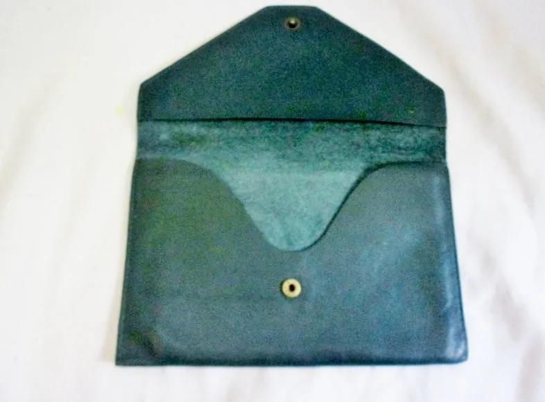 EXPOSURES LEATHER Envelope Wristlet Clutch Organizer Bag Purse Case Pouch GREEN