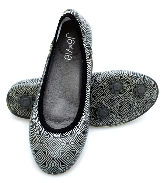 ja-vie black/ivory mosaic jelly flats shoes