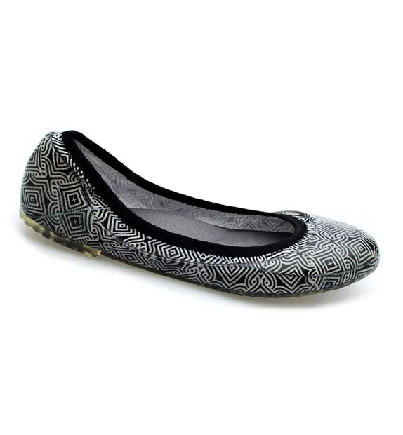 ja-vie black/ivory mosaic jelly flats shoes